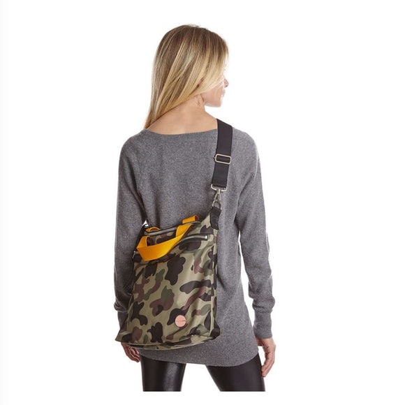 shortyLOVE Wonder Large Crossbody Bag - Picture 6 of 8